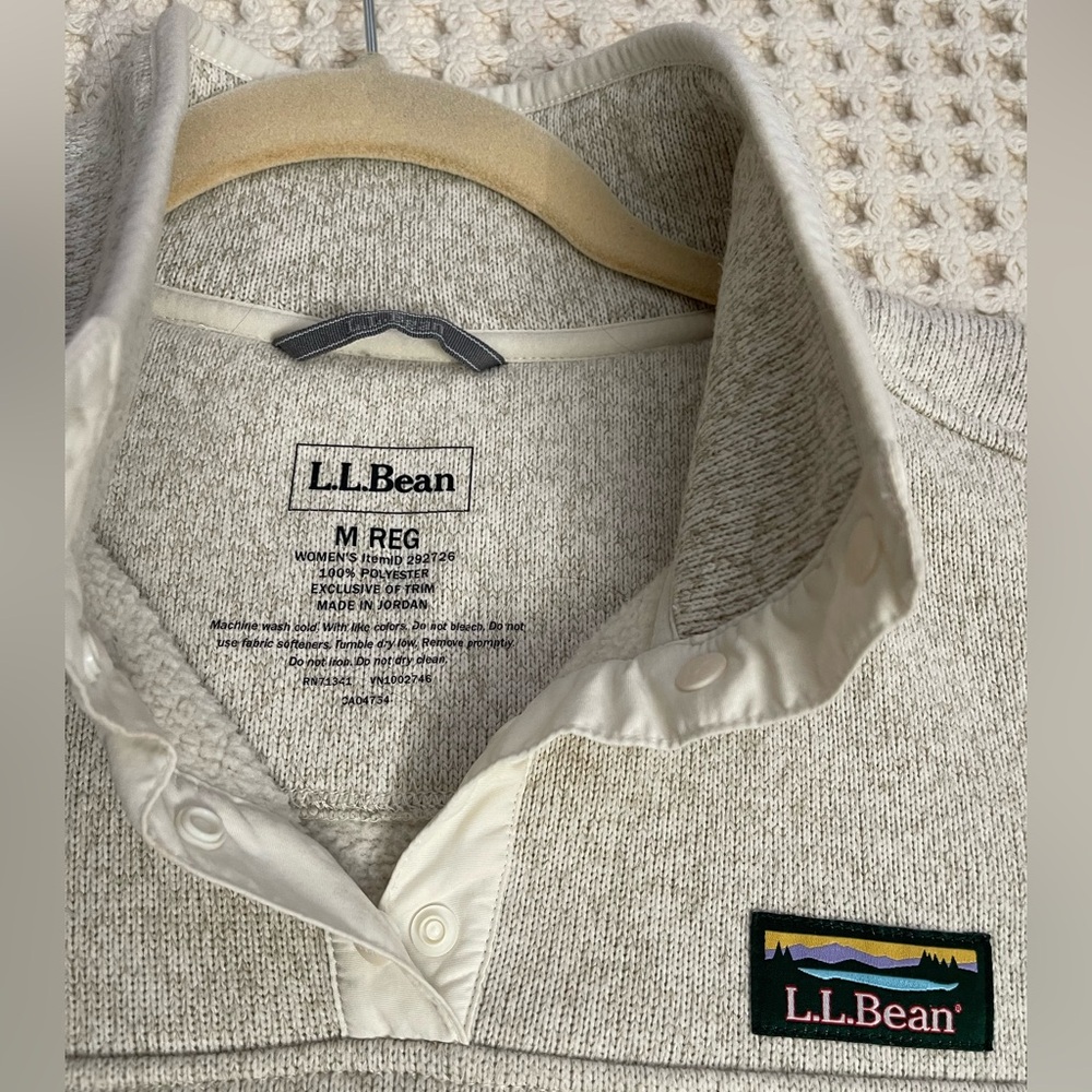 L.L. Bean women’s snap front pullover - Picture 4 of 6